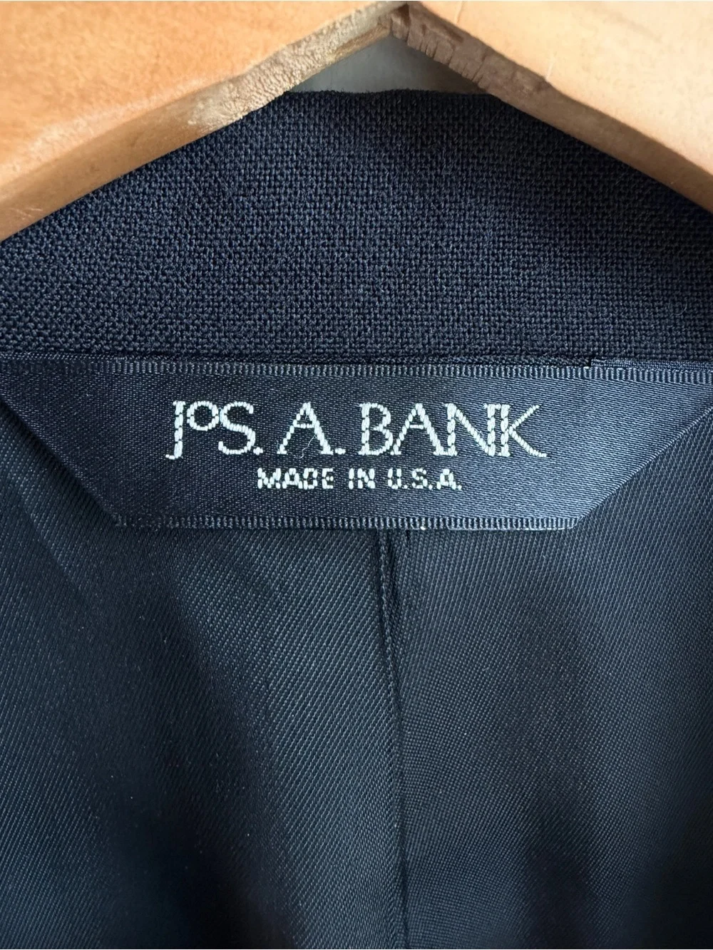 Jos A Bank 100% Wool Formal Wear Jacket 42R Black Satin Notch Lapel 1 Button